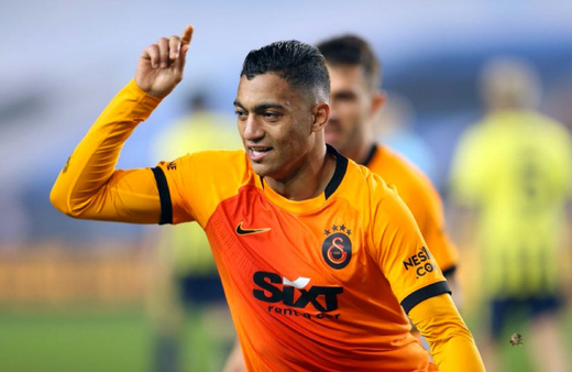 Manchester United, Mustafa Muhammed'in peşinde