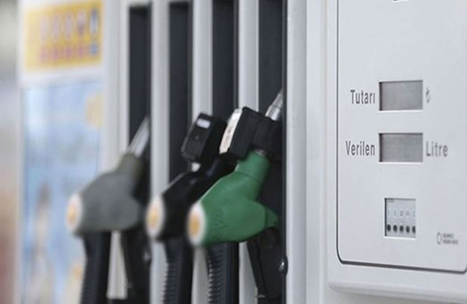 Gece zam gelen benzine bugün indirim geliyor! İşte 24 Kasım 2022 benzin ve motorin satış fiyatları...