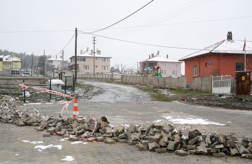 Kütahya'da bir köy Kovid-19 nedeniyle karantinaya alındı