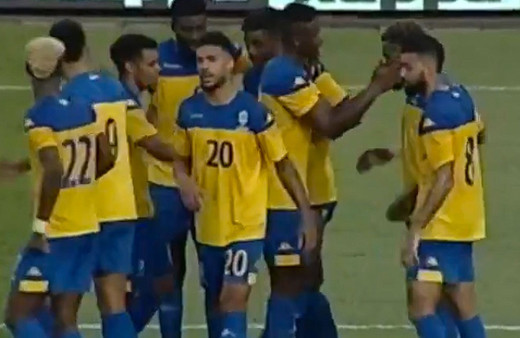 Boupendza'nın kaleciyi çaresiz bırakan füzesi sosyal medyayı salladı