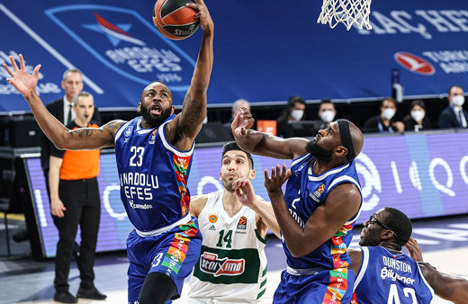Anadolu Efes Yunan rakibi Panathinaikos'a fark attı