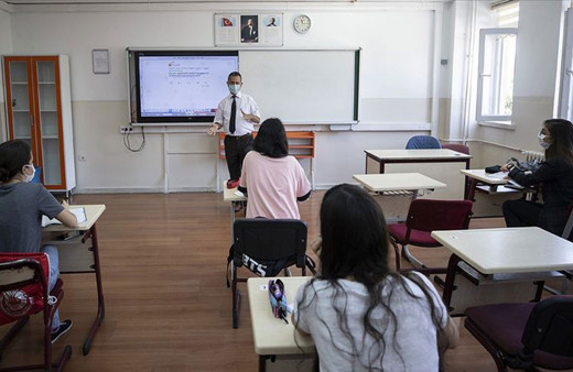 Covid-19 tedbiri! Kastamonu'nun İnebolu ilçesinde 9, 10 ve 11'inci sınıflarda uzaktan eğitim kararı