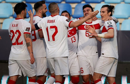 A Milli Takımımız, grupta liderliği ele geçirdi