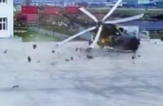İtalya'da helikopter faciası saniye saniye kaydedildi