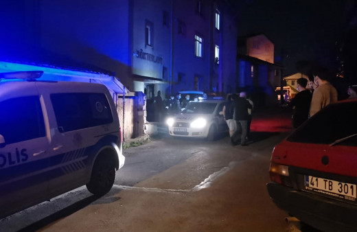 Kocaeli'nde dehşet! Tartıştığı ailesini bıçakla yaraladı