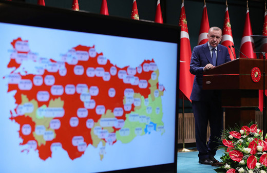 Hafta sonu sokağa çıkma yasağı hangi illerde var restoranlar açık mı?