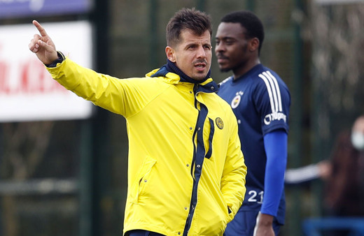 Emre Belözoğlu'ndan Valencia'ya Meksika formülü! Goller peş peşe geldi