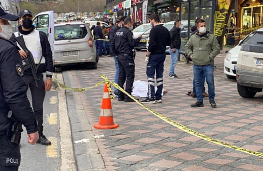 İstanbul Başakşehir'de silahlı kavgada 2 kişi öldü