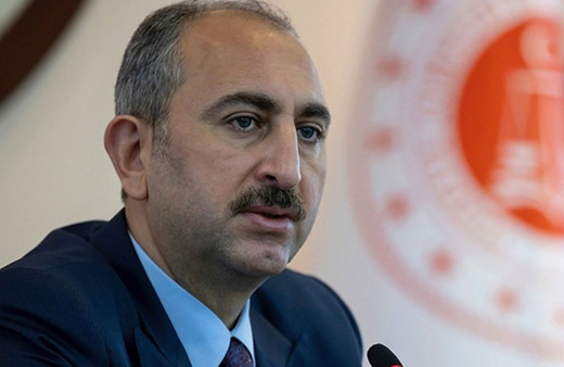 Adalet Bakanı Abdulhamit Gül, şehit savcı Mehmet Selim Kiraz'ı andı