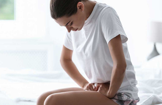 Adet sancısına ne iyi gelir nasıl geçer düzenli egzersiz ağrıları azaltıyor!