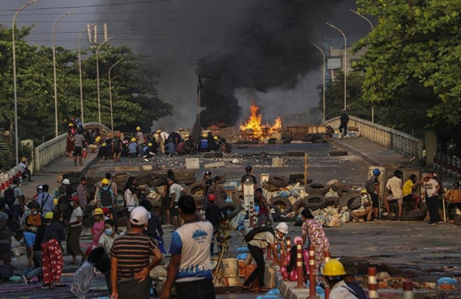 Myanmar ordusu 1 aylık ateşkes ilan etti