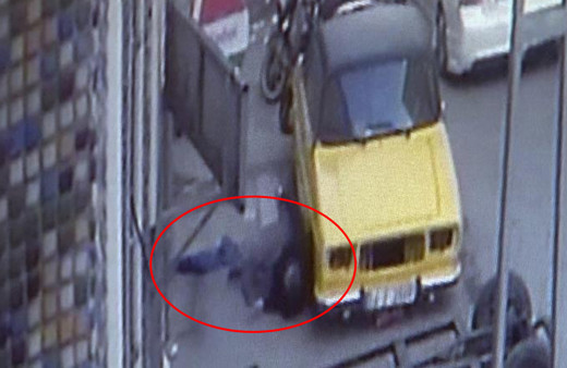 İstanbul'da yatak odasına giren koca şok oldu! Karısı ve bastığı adamı...