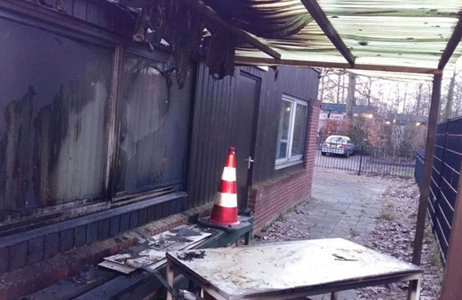 Avrupa'da İslamofobi hız kesmiyor! Hollanda’da cami kundaklandı