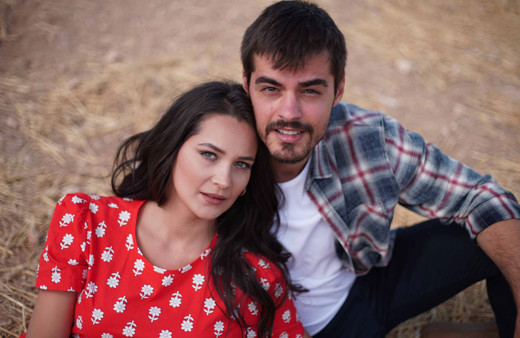 Gönül Dağı'nın Taner'i Berk Atan sevgilisini yanlışlıkla ifşa etti bakın kim çıktı