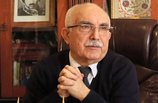 Yeni Asya gazetesinin sahibi Nurcu cemaat lideri Mehmet Kutlular hayatını kaybetti