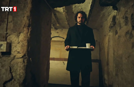 Masumlar Apartmanı'nda herkes Han sandı Gülben çıktı