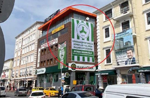 Ekrem İmamoğlu'nun Giresun'da astırdığı afiş indirildi! Bina sahibi istemedi