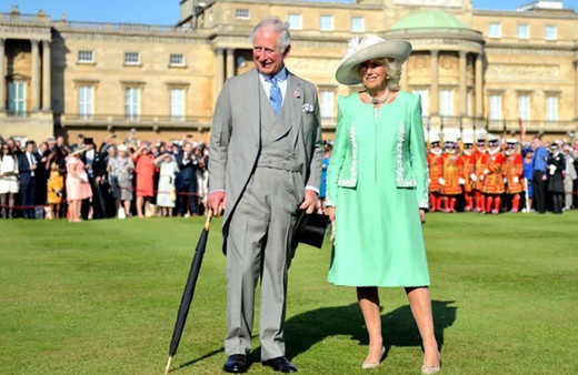 İngiltere'de kraliyet tarihinde bir ilk! Halka bir defalık fırsat verildi