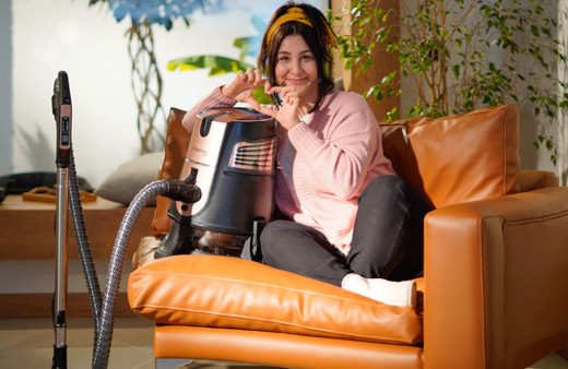 Yasemin Sakallıoğlu reklam filmleriyle ekranlarda