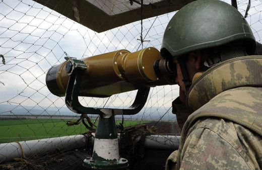 Mardin'de yasa dışı yollarla Suriye'den Türkiye'ye girmeye çalışan biri PKK'lı 3 kişi yakalandı