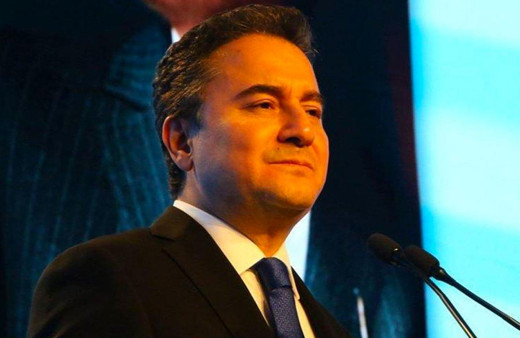 DEVA Partisi'nde kurucu isimler Arzu Kılıçlar ve Nevim Bilici istifa etti