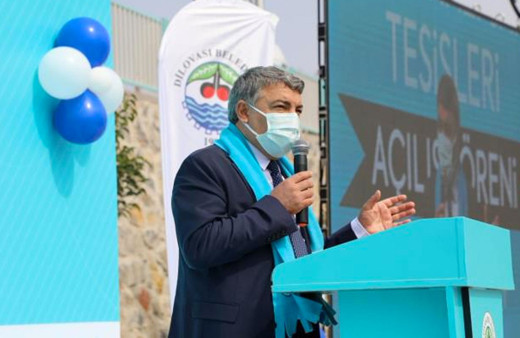 Dilovası Belediye Başkanı Hamza Şayir'den 2 bin metrekarelik spor tesisi