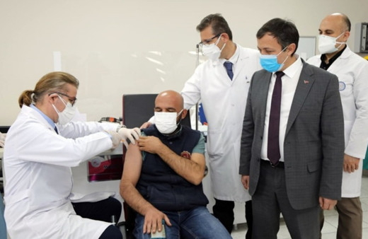 Erciyes Üniversitesi Rektörü açıkladı! Yerli aşının Faz-3 aşaması için önemli gelişme