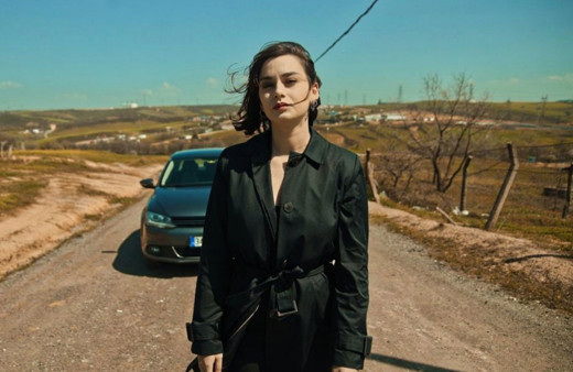 Finale az kala Çukur dizisinde yaprak dökümü Ece Yaşar diziye damga vurdu