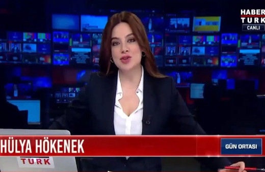 Habertürk'te canlı yayında Hülya Hökenek'e dekolte sansürü! Kameralar stüdyoya dönünce...