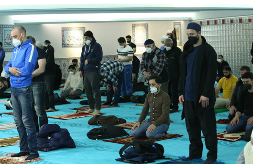 Avusturya’da bu yılki ilk teravih namazı kılındı