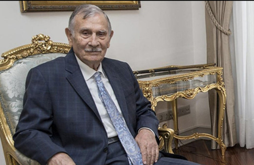 Yıldırım Akbulut eşi Saime Akbulut ve çocukları kimdir?