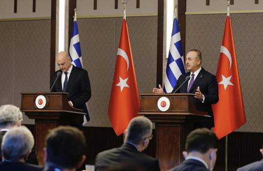 Yunan Bakan Dendias'ın garip tavrının nedeni belli oldu