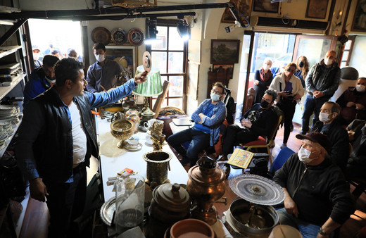 Antalya'da çöpten çıkan antikalar açık artırmada dudak uçuklatan paralara satılıyor!