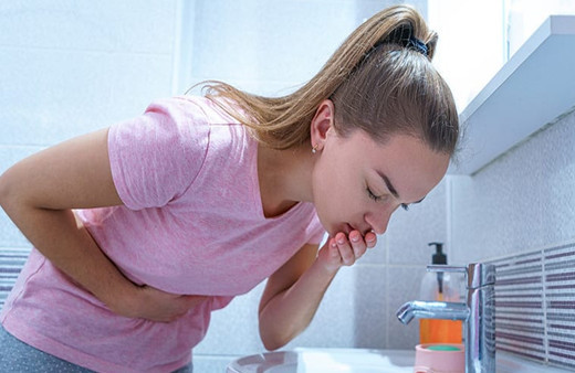 Mide bulantısı neden olur ne iyi gelir?