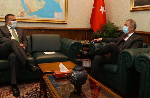 Bakan Akar, Slovenya Büyükelçisi ile bir araya geldi