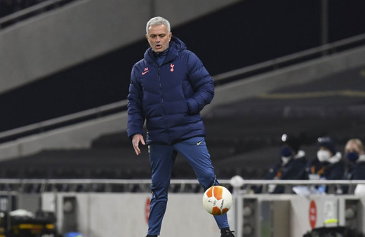 Tottenham, Jose Mourinho'nun görevine son verdi! Ayrılınca bile para basıyor