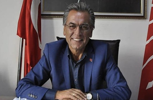 ismail Uygur çocukları kaç tane oğlu Efe Uygur kimdir