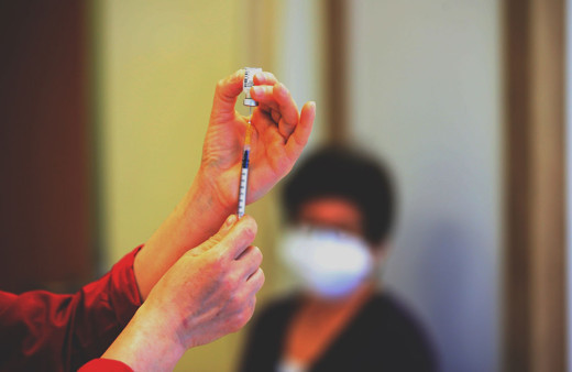 Şili, AstraZeneca Kovid-19 aşısını 45 yaşından küçüklere yapmayacak