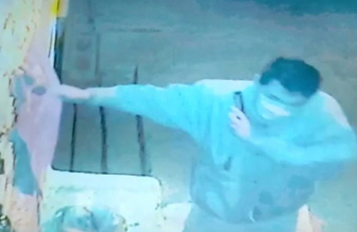 Aydın'da Türk bayrağına çirkin saldırı! Emniyet harekete geçti