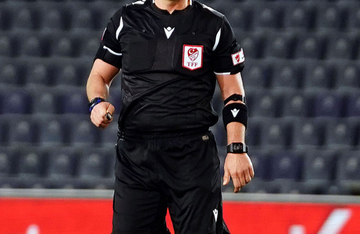 Bir üst klasman yardımcı hakemin Covid-19 testi pozitif