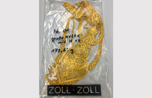 Alman polisi Türk yolcunun 40 bin euroluk altın ve ziynet eşyasına el koydu