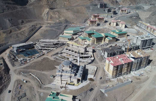 Artvin'in Yusufeli ilçesi 7'nci kez taşınıyor