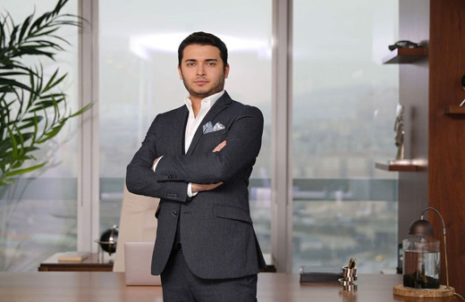 Thodex'in kurucusu Faruk Fatih Özer'in havalimanından ayrılırken fotoğrafı