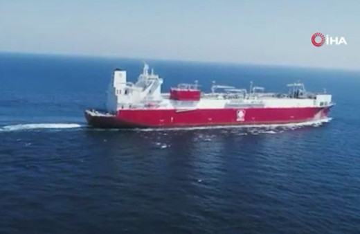 İlk yüzer LNG depolama ve gazlaştırma gemisi Ertuğrul Gazi Türkiye'ye ulaştı