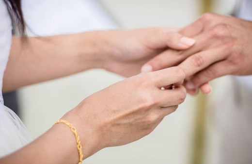 Ellerim çok titriyor ne yapmalıyım? Titremenin farklı sebepleri var!