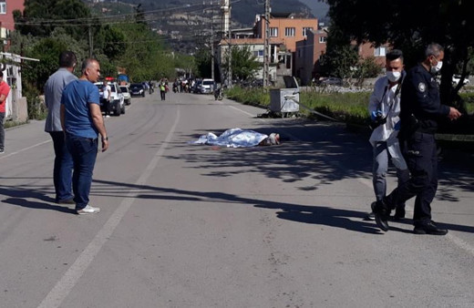 Hatay'da öfkeli adam dehşet saçtı kavganın sebebi şok etti: 2 ölü 3 yaralı