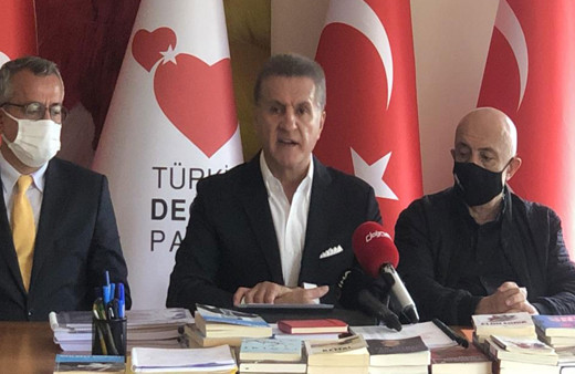 Covid-19'u atlatan Mustafa Sarıgül: Bir ay için kapanma yapmazsak bu yılı tamamen kaybedebiliriz