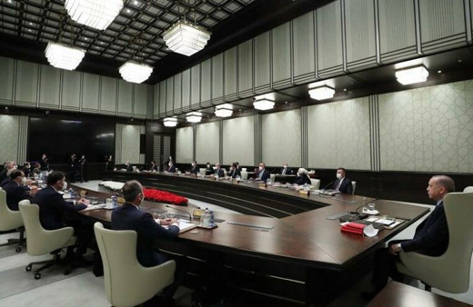 3 hafta sokağa çıkma yasağı iş yerleri AVM ve okullar kapanıyor seyahat da yok