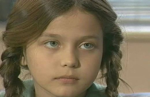 Üvey Baba'nın Lamia'sı Burçin Abdullah son haliyle şaşırttı!