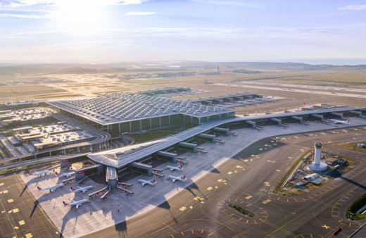 İstanbul Havalimanı yılın ilk dört ayında Avrupa'nın zirvesinde